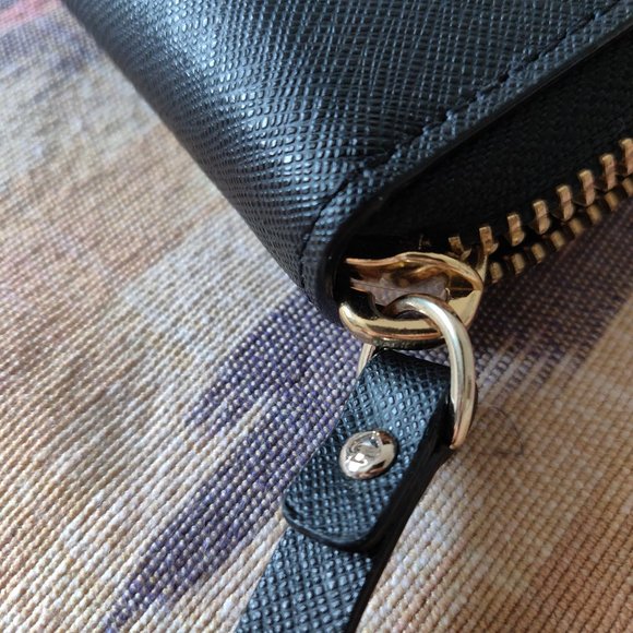 Kate Spade Wallet - Picture 3 of 7